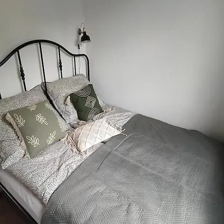 Home, Sauna, Jacuzzi, Air Conditioning *